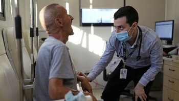 AstraZeneca y el Instituto Jenner