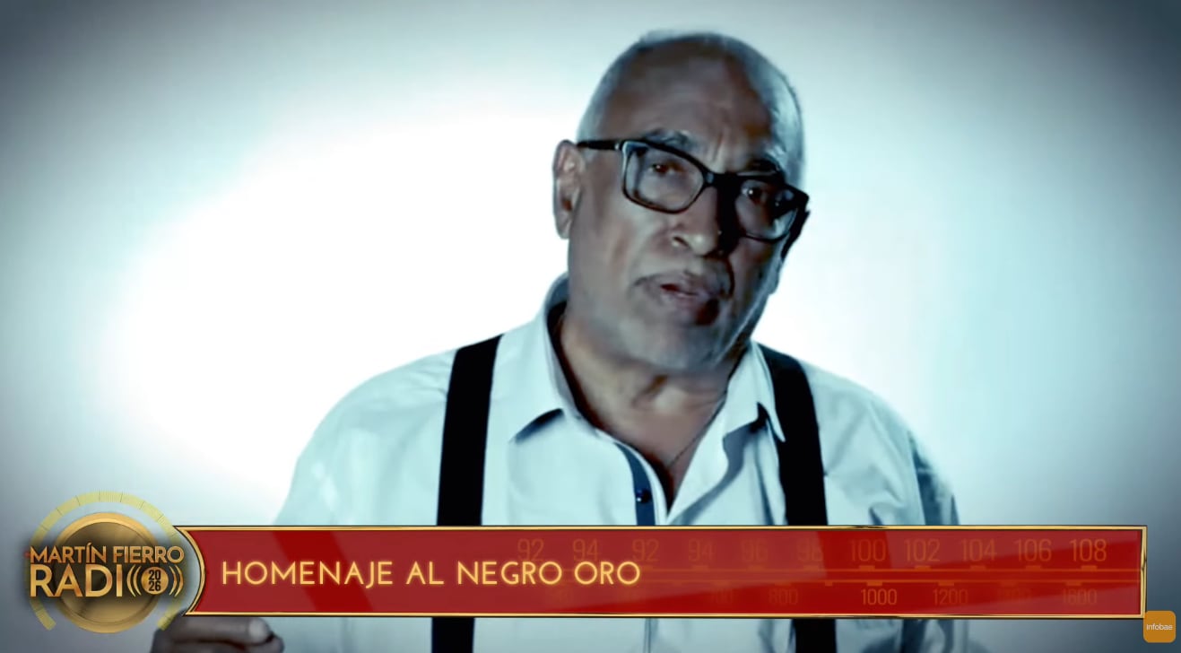El recuerdo de colegas y amigos marcó la ceremonia dedicada al conductor fallecido el 25 de septiembre