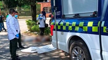 Policía acusado de matar a