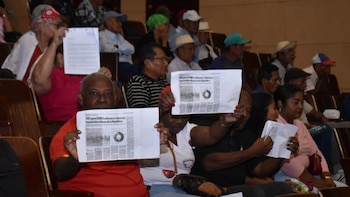 Jubilados panameños insisten en reclamar ampliación de descuentos