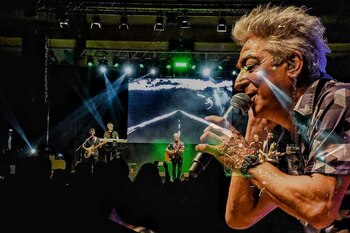 Virus habla de su paso