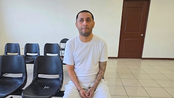Hombre que violó y prendió fuego a una mujer en El Salvador recibe 25 años de cárcel