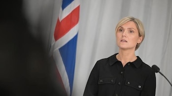 Islandia anuncia un referéndum el