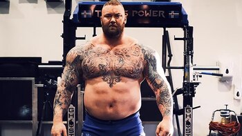 El impactante cambio físico de