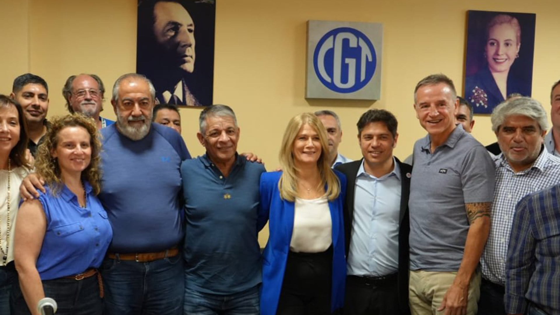 La CGT recibió a Axel Kicillof y Verónica Magario en la sede de Azopardo 802