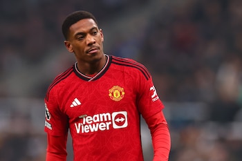 La discusión entre Ten Hag y Martial en pleno partido