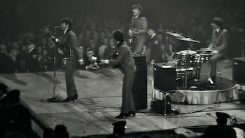 La legendaria banda británica actuando