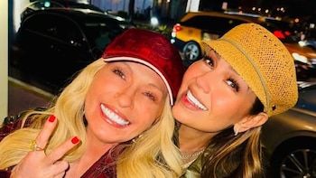 Thalía comparte emotivo encuentro con