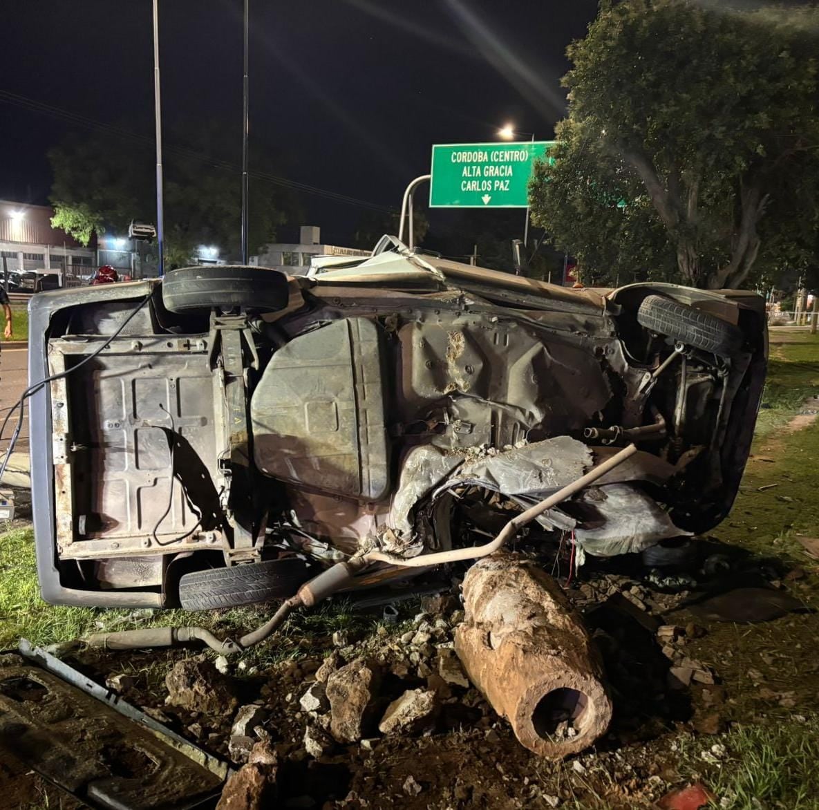 La investigación policial analiza si el accidente fatal en Córdoba se produjo durante una picada ilegal