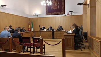 El TSJA absuelve al anticuario