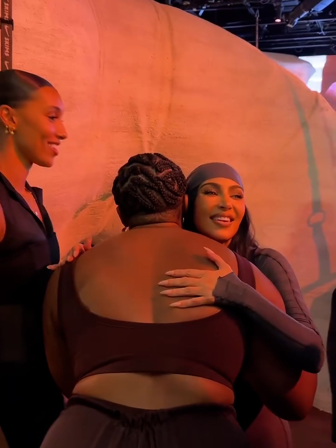 Marie-Jeanne Dicko alcanzó el reconocimiento internacional al ser parte de una campaña global entre Nike y Skims, la marca de Kim Kardashian (Instagram/@romane_dicko)