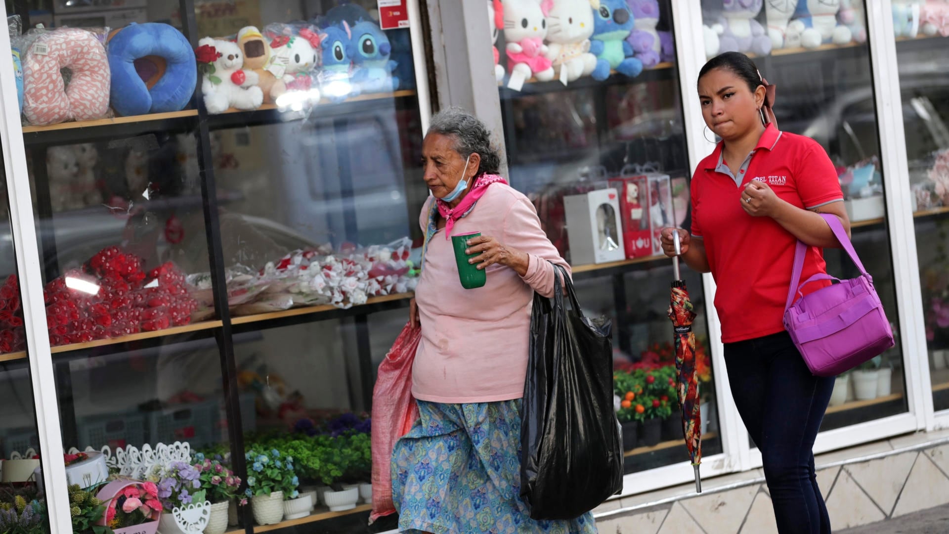 Honduras: inspeccionan 70 comercios chinos en medio de denuncias por competencia desleal