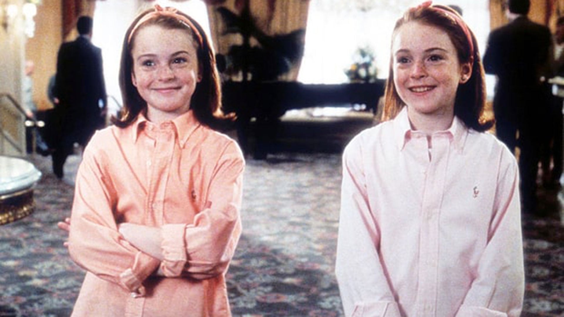 Lindsay Lohan vuelve a ser las gemelas de Juego de gemelas para celebrar sus 40 años.