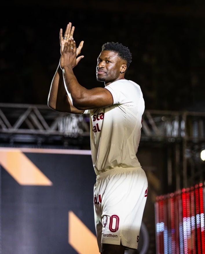 Universitario decidió no renovar a Sekou Gassama para el Torneo Clausura tras una etapa discreta en el equipo. El delantero participó en siete encuentros y se marchó sin convertir goles. (Universitario de Deportes)