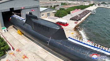 El régimen norcoreano busca avanzar con la tecnología de su arsenal: probó un sistema de torpedos guiados por IA