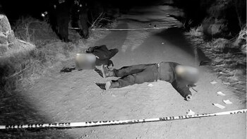 Los policías fueron atacados a