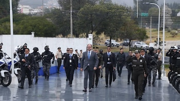 Detenido en Ecuador el líder de una célula de Los Lobos y otros diez miembros del grupo criminal