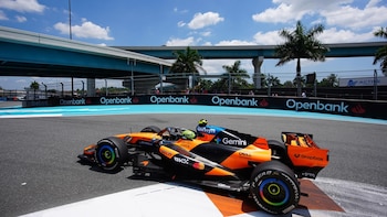 Norris interrumpe el dominio de Mercedes con poca mejora de Sainz y Alonso