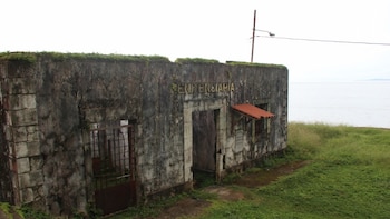 29 convictos de alta peligrosidad son enviados a la isla panameña de Coiba, un presidio que había sido clausurado en 2004