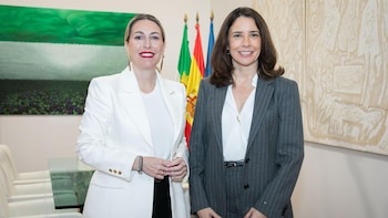 Guardiola aborda con la nueva presidenta de Foro Nuclear el "papel estratégico" de la energía nuclear en la actualidad