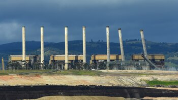 Foto de una central eléctrica en Australia. Imagen AAP / James Ross vía REUTERS