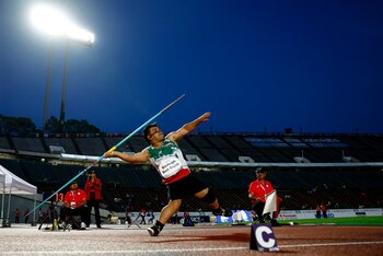 Athletics - 2024 Para Athletics World Championships - Universiade Memorial Stadium, Kobe, Japan - May 25, 2024 Iran's Sadegh Beit Sayah in action before finishing second in the men's javelin throw F41 final REUTERS/Issei Kato