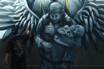 Dedican mural a la "abuelita