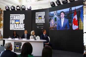 La ceremonia de la campaña