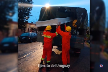 Damnificados por tormentas fuertes y lluvias abundantes (@EjercitoUy)