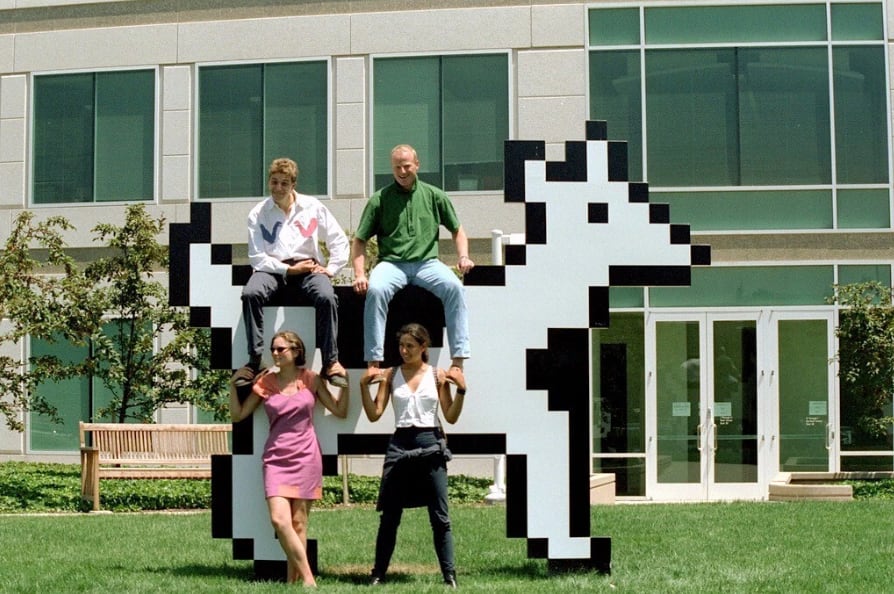 Clarus, conocida en Apple como dogcow, nació como un símbolo del sistema Macintosh y su diseño fue asociado al trabajo de Susan Kare. (Flickr/ianus)