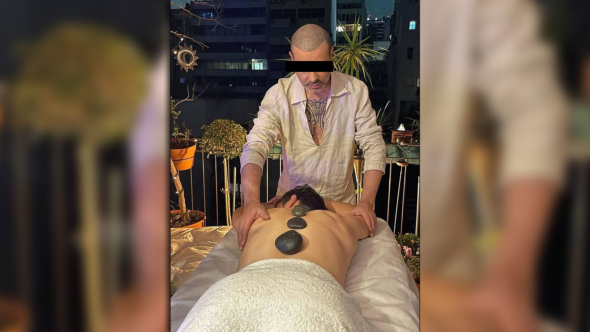 Longobucco en una sesión de masajes, foto de sus redes sociales