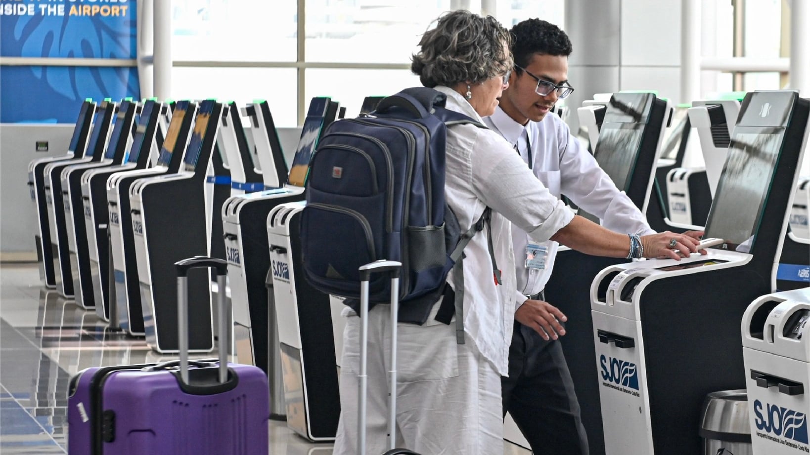 El programa STEP permite a ciudadanos estadounidenses recibir alertas sobre seguridad, salud, clima, emergencias y avisos de viaje. (Foto cortesía SJO Aeropuerto Internacional Juan Santamaría)