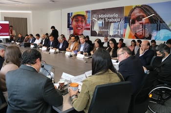 Inicia la instalación de la