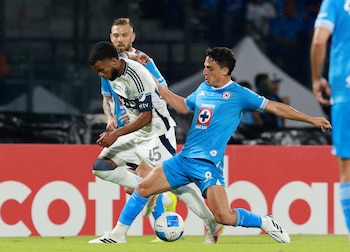 Su dedicación en el terreno