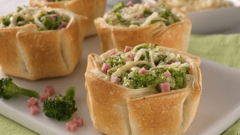 Receta de canastitas de brócoli, queso y jamón, rápida y fácil