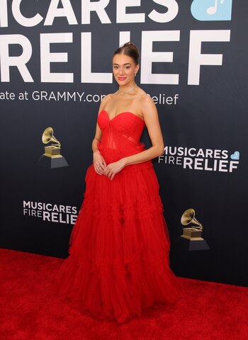 Jess Val Ortiz poses at the red carpet during the 67th Annual Grammy Awards in Los Angeles, California, U.S., February 2, 2025. REUTERS/Daniel Cole