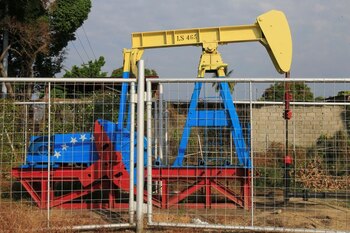 Imagen de archivo. Una bomba