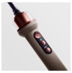 El nuevo cepillo que cuenta con cámara y WiFi. (Dyson)