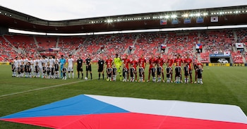 El 5 de junio de 2016, Corea del Sur venció 2-1 a República Checa en Praga con goles de Yoon Bit-Garam y Suk Hyun-Jun. (X/ Czech Republic)