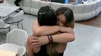 Agostina recibió a su hija