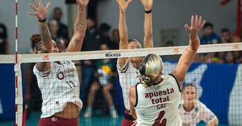 Universitario perdió 3-2 ante Fluminense y terminó subcampeón en la Copa Brasilia de vóley 2026.