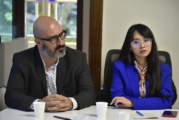 Alejandro Pino Calad, invitado por