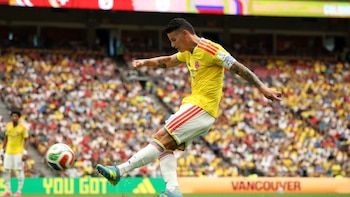 Viaje de James Rodríguez a Italia fue aplazado por emergencia del avión: estos son los detalles