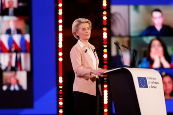 Ursula von der Leyen anunció un nuevo contrato de la UE con Pfizer (Jean-Francois Badias/Pool via REUTERS)