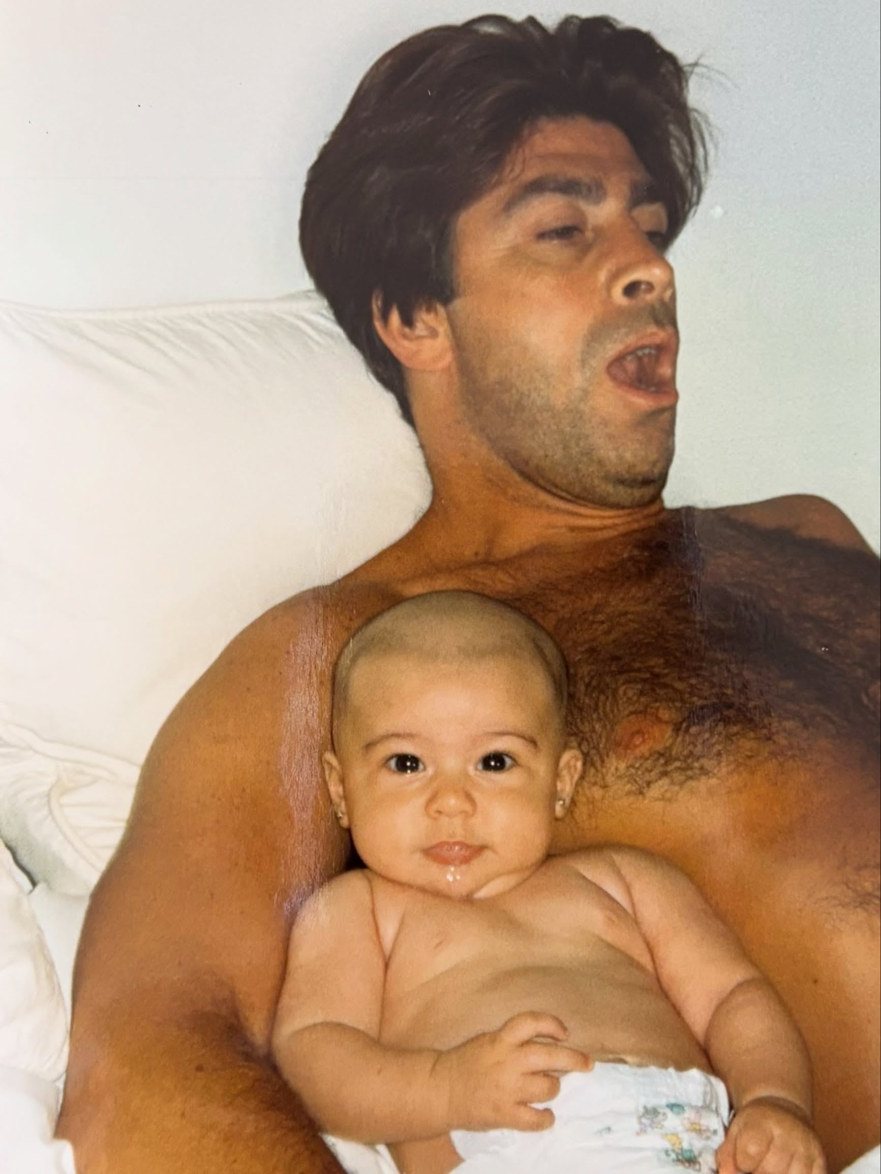 La tierna foto de Nicolás junto a su hija de pocos meses