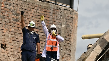 Qué es el síndrome del aplastamiento y por qué recomiendan en redes sociales tener cuidado al sacar a las personas de los escombros del terremoto