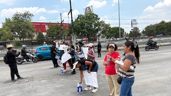 EN VIVO | Bloqueos en carreteras, accidentes y manifestaciones hoy 23 de junio: Vecinos bloquean Calzada Ignacio Zaragoza para exigir el cierre de una gasera