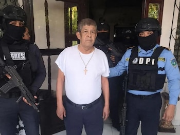Adán Fúnez fue enviado a prisión preventiva por el caso del asesinato de Juan López. El Poder Judicial dictó auto de formal procesamiento contra tres acusados por asesinato y asociación para delinquir. (FOTO: Cortesía)