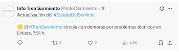 Captura de pantalla de un mensaje en redes sociales de Info Tren Sarmiento que anuncia demoras en el servicio por fallas técnicas en Liniers