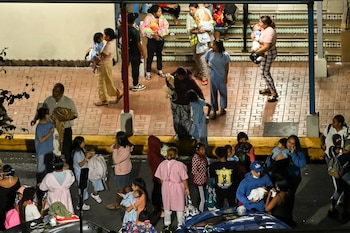 Las noches en Panamá: Frías, largas y con incertidumbre tras el terremoto